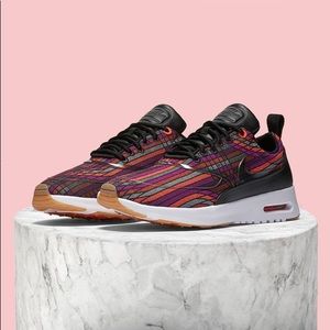 Nike Airmax BeautifulXPowerfulJacquardCollection